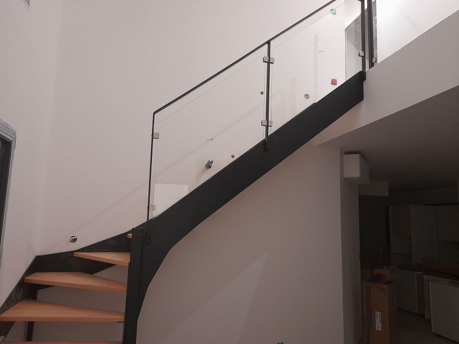 installation escalier sur-mesure dans le Jura
